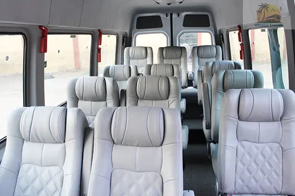 13 Seater Tempo Traveller